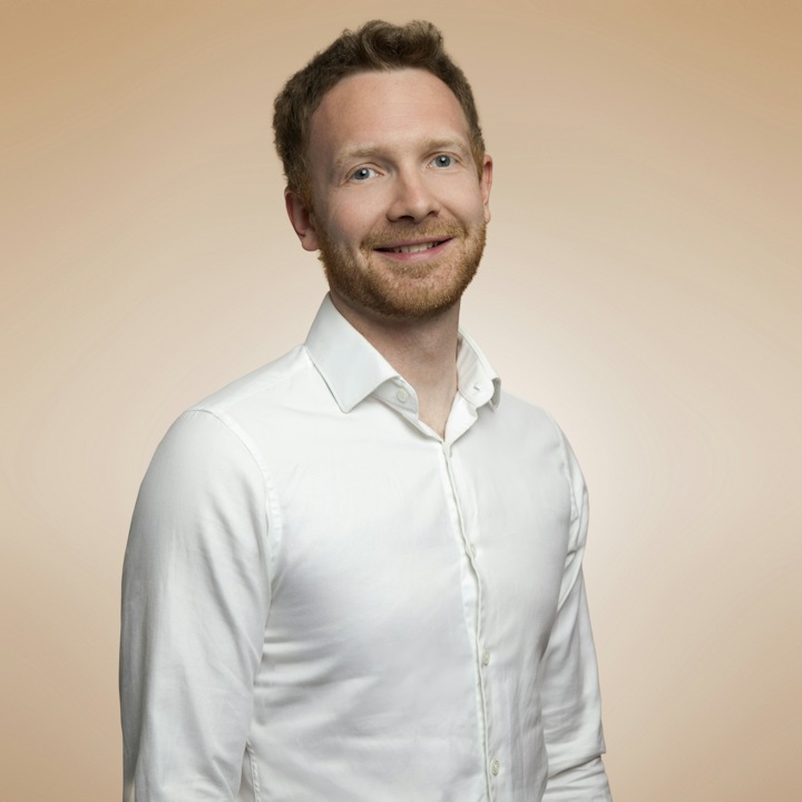 Dr Michael Taylor